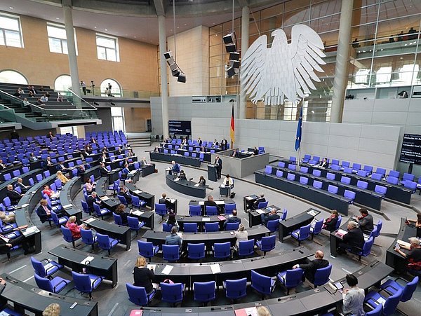 Blick in den Sitzungssaal des Deutschen Bundestages