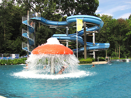 Freizeitbad Billy Riesenrutsche im Freizeitbad Billy