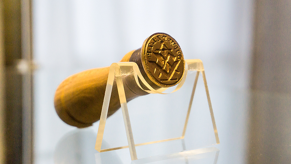 Stempel aus früherer Zeit Signum aus dem 18./19. Jahrhundert