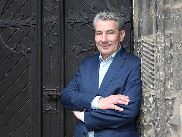 Oberbürgermeister Tim Lochner Oberbürgermeister der Stadt Pirna Tim Lochner